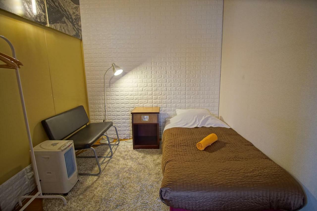 Hakuba Station Guesthouse En Extérieur photo