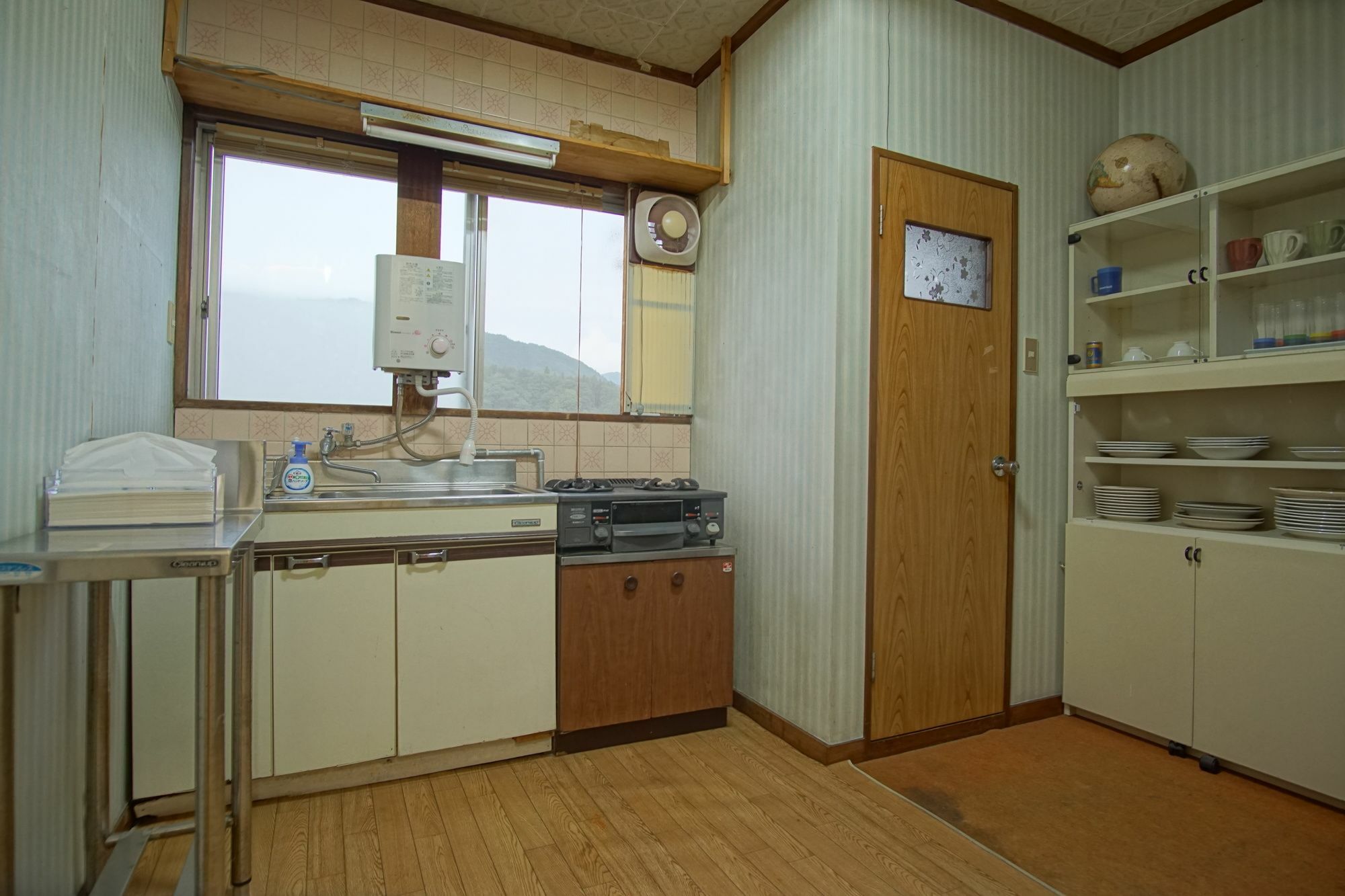 Hakuba Station Guesthouse En Extérieur photo